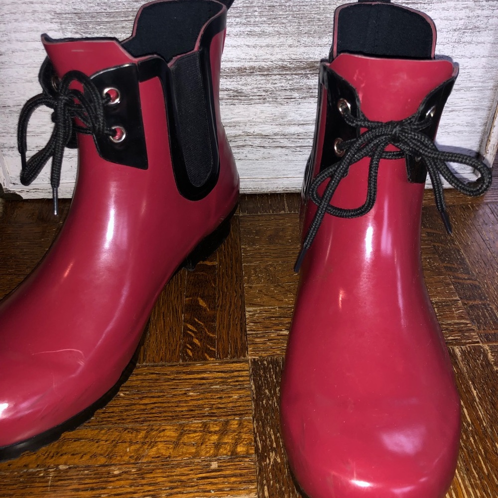 ROMA Sadie Robertson rain boots
